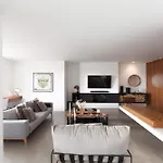 Flh Campo Ourique Apartment With View
